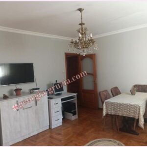 квартира возле парка -apartment near the park