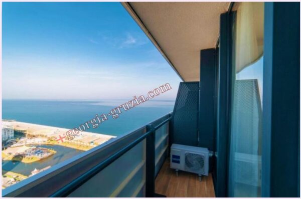 Sea View & More Aparthotel in Batumi