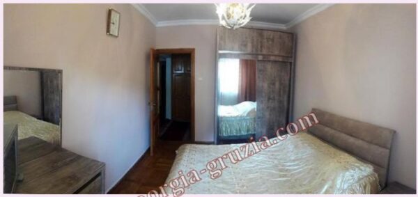 квартира возле парка -apartment near the park