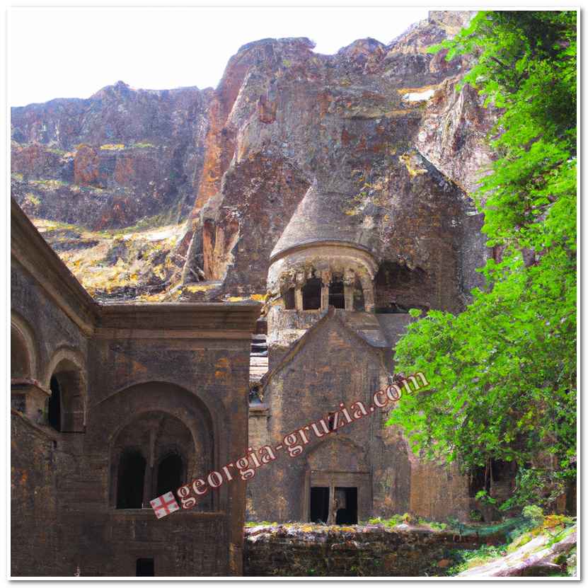 Geghard manastırı ermenistan