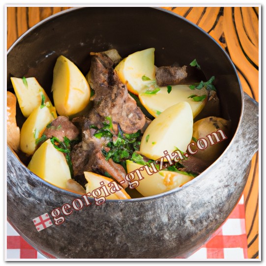 Beef in a cauldron with potatoes Beef in a cauldron with potatoes