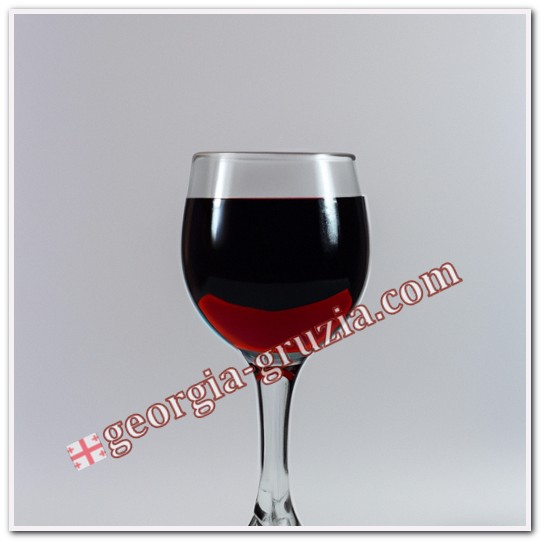 Red wine tsitsa