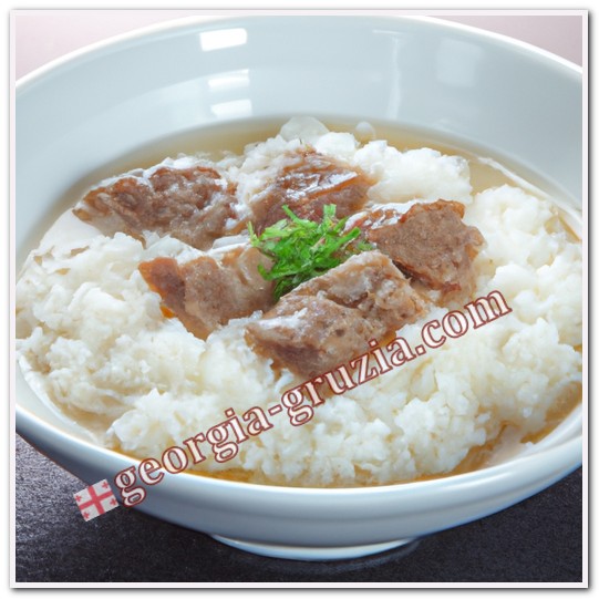 Beef soup with rice