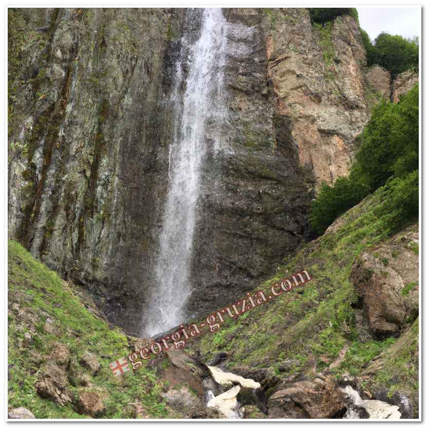 Waterfalls in georgia makhuntseti