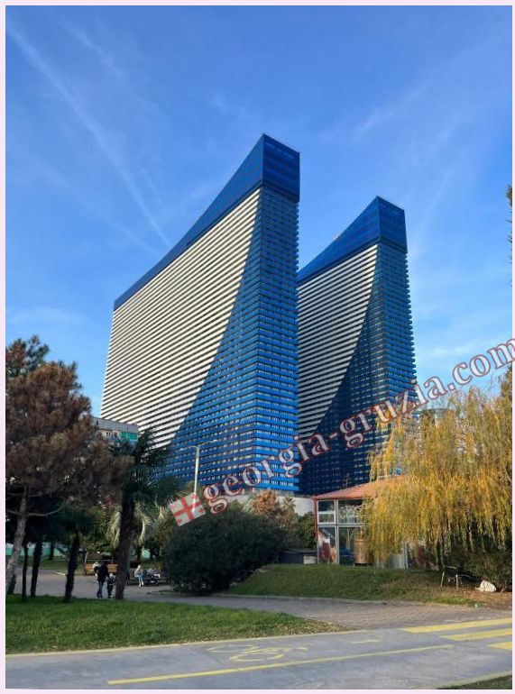 Orbi City Sea View Aparthotel